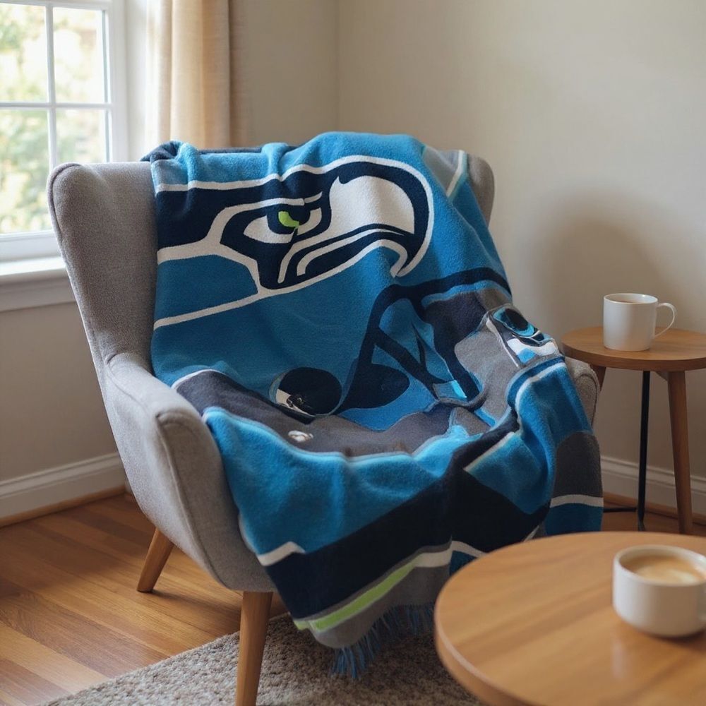 Northwest Company Seattle Seahawks Fleece Plush Blanket